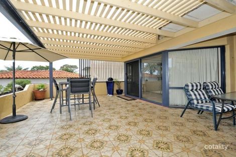 Property photo of 4/127 Rockingham Beach Road Rockingham WA 6168