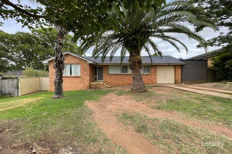 Property photo of 18 Balook Crescent Bradbury NSW 2560