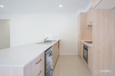 Property photo of 82 Pepper Tree Drive Holmview QLD 4207