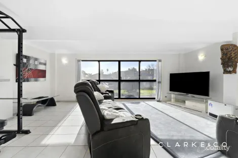 Property photo of 17 Dunkley Street Rutherford NSW 2320