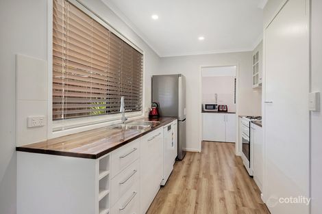 Property photo of 1/6 Champagne Crescent Wilsonton Heights QLD 4350