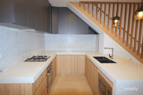 12/74-76 Hillview Pde, Ashmore, QLD 4214