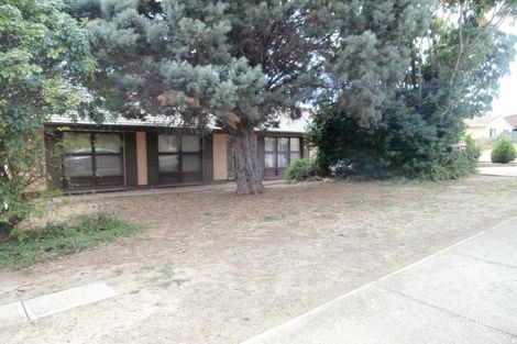20 Fleming Ave, Ridgehaven, SA 5097