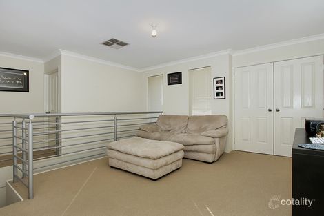 Property photo of 11A Aquaviva Circle Viveash WA 6056