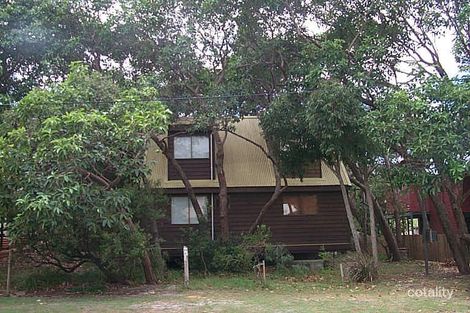 27 Bigoon Rd, Point Lookout, QLD 4183