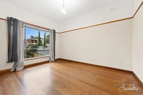 Property photo of 7 Owen Street Footscray VIC 3011