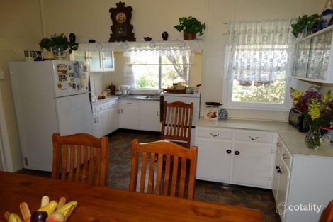 31 Lytton St, Warra, QLD 4411