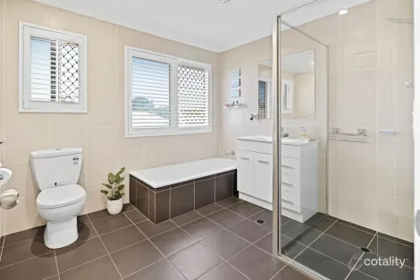 Property photo of 2 Marcel Place Wellington Point QLD 4160