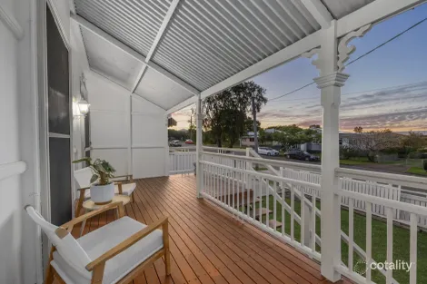 Property photo of 17 Sloman Booval QLD 4304