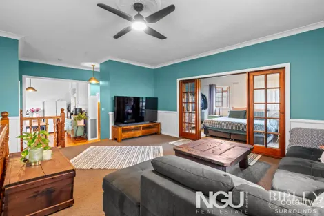 Property photo of 24 Whitehill Road Newtown QLD 4305