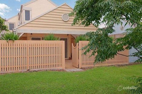 Property photo of 16 Tiller Lane Patterson Lakes VIC 3197