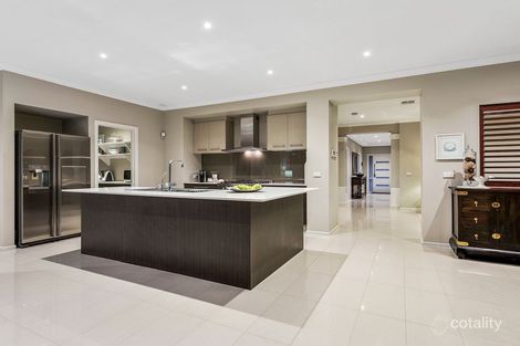 Property photo of 5 The Esplanade Taylors Hill VIC 3037