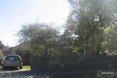 6 Christina St, Burwood, VIC 3125