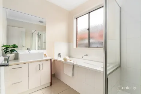 Property photo of 11 Romina Drive Langwarrin VIC 3910