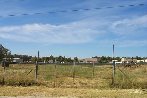 Property photo of 6 Browning Road Armadale WA 6112