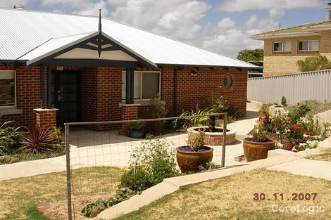 Property photo of 4 Merilup Heights Withers WA 6230