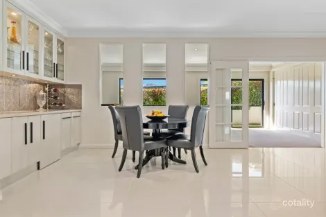 Property photo of 2 Jake Miller Place Young NSW 2594