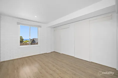 Property photo of 4 Coolangatta Terrace Dromana VIC 3936