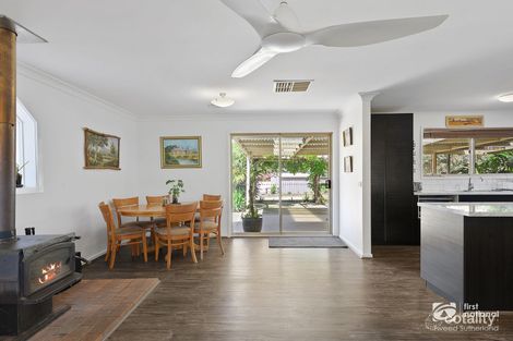 Property photo of 3 Rathbones Lane Maiden Gully VIC 3551