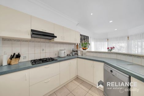 Property photo of 16 Trentham Close Hoppers Crossing VIC 3029