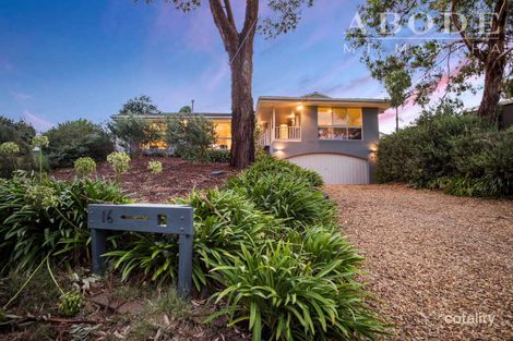16 Sherwood Cres, Mount Martha, VIC 3934
