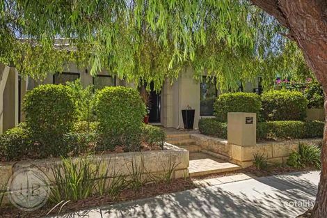 Property photo of 11 Marsh Avenue Manning WA 6152