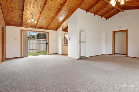 Property photo of 1/2 Selwyn Street Lara VIC 3212