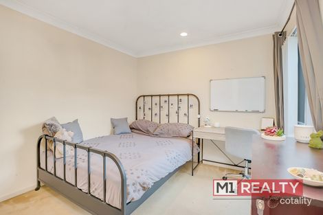 Property photo of 5 Amsonia Court Arundel QLD 4214