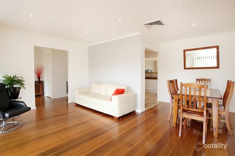 Property photo of 5 Clivedon Place Gladstone Park VIC 3043