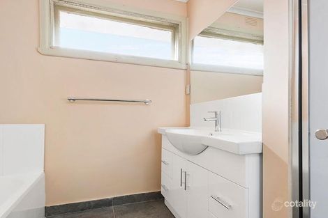 Property photo of 23 Cuthbert Street Bulleen VIC 3105