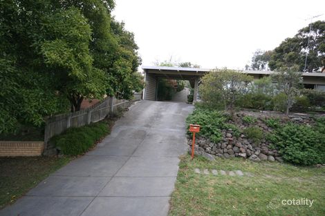 14 Montpellier Dr, Highton, VIC 3216