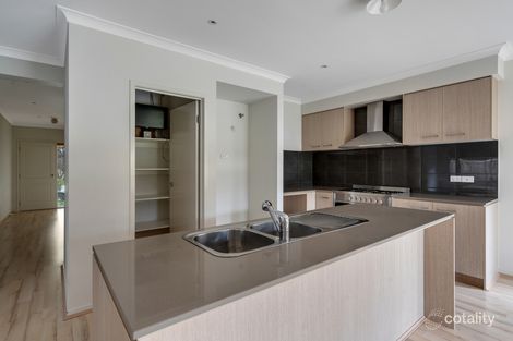 27 Greenhaven Dr, Greenvale, VIC 3059