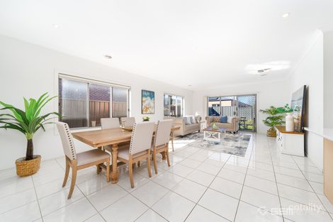 Property photo of 6 Quarter Street Roxburgh Park VIC 3064