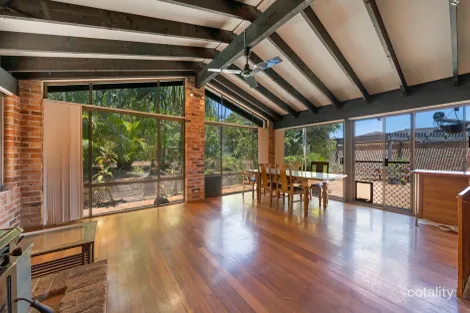 Property photo of 9 Unique Close Camden Head NSW 2443