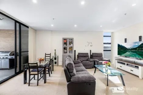 Property photo of 206/5 Village Place Kirrawee NSW 2232