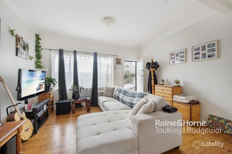Property photo of 4/7 Holmes Avenue Toukley NSW 2263