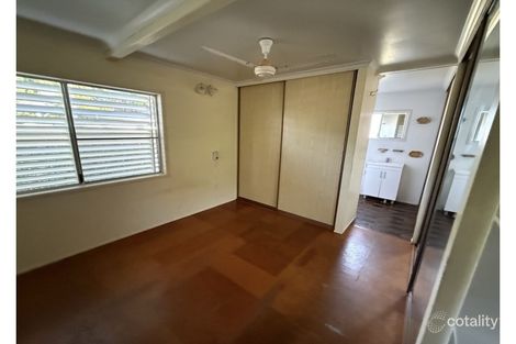 Property photo of 122 The Esplanade Grasstree Beach QLD 4740
