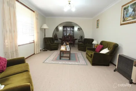 Property photo of 11 George Street Tenterfield NSW 2372