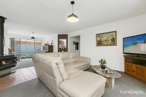 Property photo of 13 Callum Avenue Somerville VIC 3912