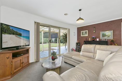 Property photo of 13 Callum Avenue Somerville VIC 3912