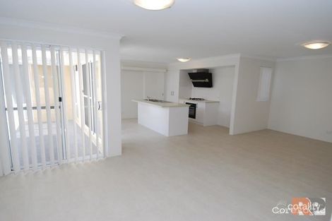 13 Arneis Ave, Dayton, WA 6055