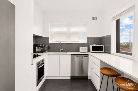 Property photo of 3/4 Second Avenue Maroubra NSW 2035
