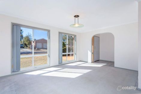 Property photo of 1 Stella Place Jerrabomberra NSW 2619