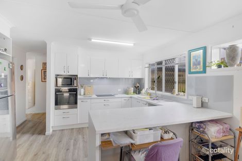 Property photo of 2/25 Iluka Avenue Buddina QLD 4575