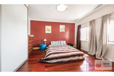 Property photo of 28 Paul Crescent South Wentworthville NSW 2145