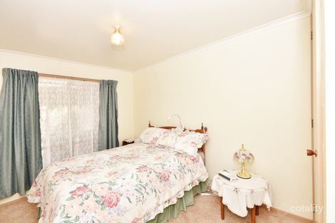 Property photo of 5 Queen Street Kangaroo Flat VIC 3555
