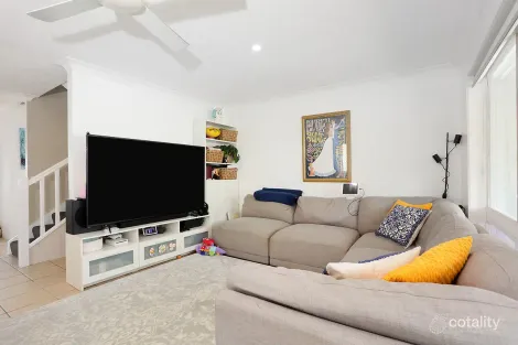 18/469 Pine Ridge Rd, Runaway Bay, QLD 4216