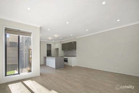 Property photo of 2/11 Noble Street Newtown VIC 3220