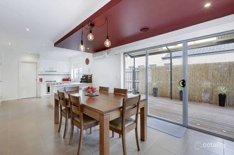Property photo of 1/9-11 Georgia Crescent Werribee VIC 3030