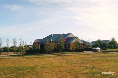 3 Binnak Way, Moorooduc, VIC 3933